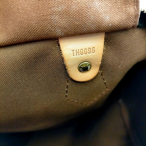Louis Vuitton Speedy 30 Monogram - Picture 9 of 9